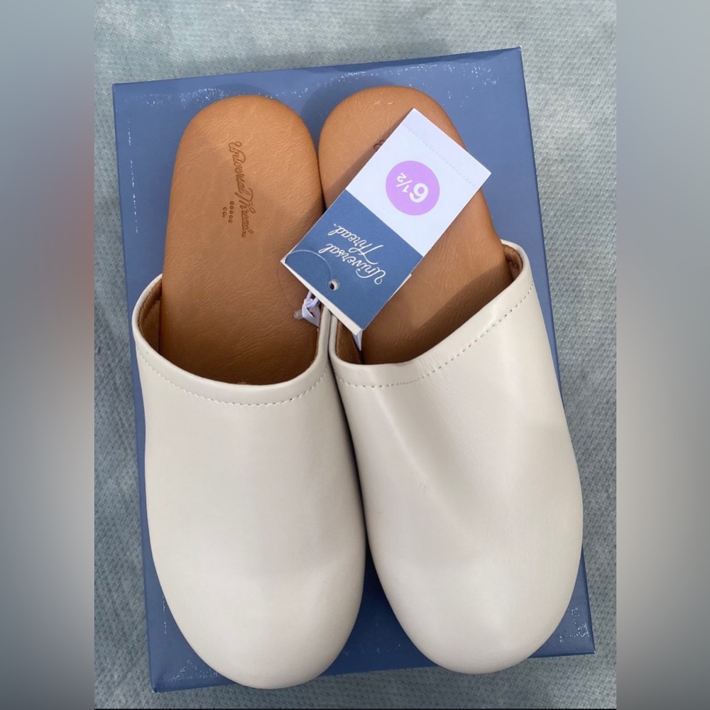 Universal Thread Goods Co. Cream Magnolia Heels/Wedges 6.5 Womens